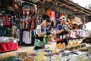 BIB: 
                            <button type="button" onclick="openModal(25388661)" class="btn btn-primary btn-sm float-right btn-popup" data-toggle="modal" data-target=".modal-high-quality">
                        <i class="fas fa-shopping-cart"></i> Add to Cart
                    </button>
                                            <button type="button" onclick="isThisMe(25388661, true)" class="btn btn-success btn-sm float-right btn-popup btn-isme hidden" data-toggle="tooltip" data-placement="bottom" title="นี่คือรูปของคุณใช่ไหม คลิกที่นี่เพื่อเอาเข้าอัลบั้ม">
                        <i class="fas fa-plus"></i> Add to album
                    </button>
                    <button type="button" onclick="isThisMe(25388661, false)" class="btn btn-warning btn-sm float-right btn-popup btn-isnotme hidden">
                        <i class="fas fa-ban"></i> Remove from album
                    </button>